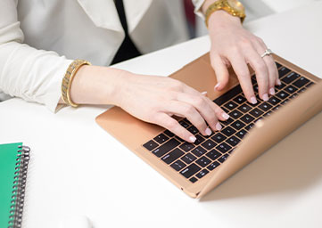 b体育<span>产品优势</span>